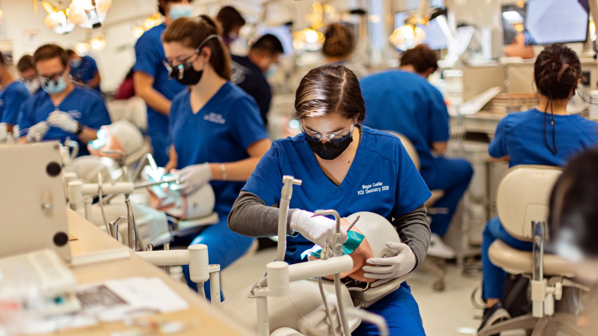 Dentistry Establishes LargestEver Scholarship Medical College of